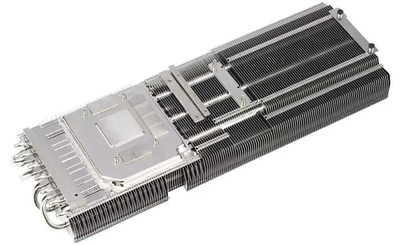 Габариты и вентиляция ASUS GeForce RTX 5080 Noctua OC Edition