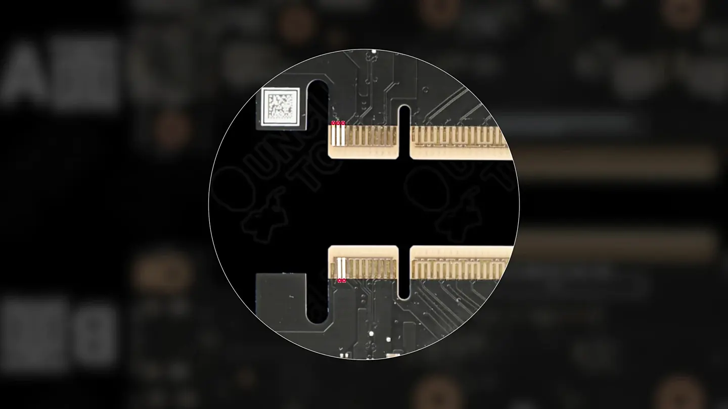 ASUS Concept PCIe слот обеспечивает 250W мощности через фронтальный разъем 2 ASUS PCIe c увеличенным питанием для чистой сборки